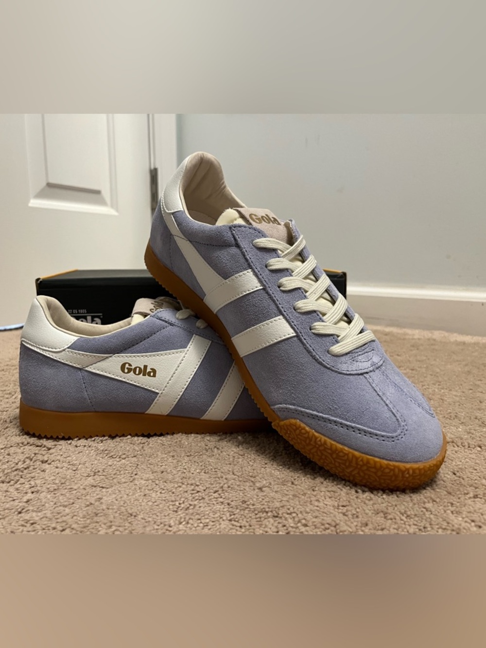 Gola Women’s Classic Suede Trainer in Light Blue with White Accents